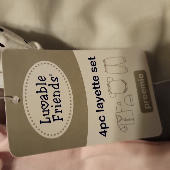 2 preemie layette sets & sleeper - Picture 13 of 16